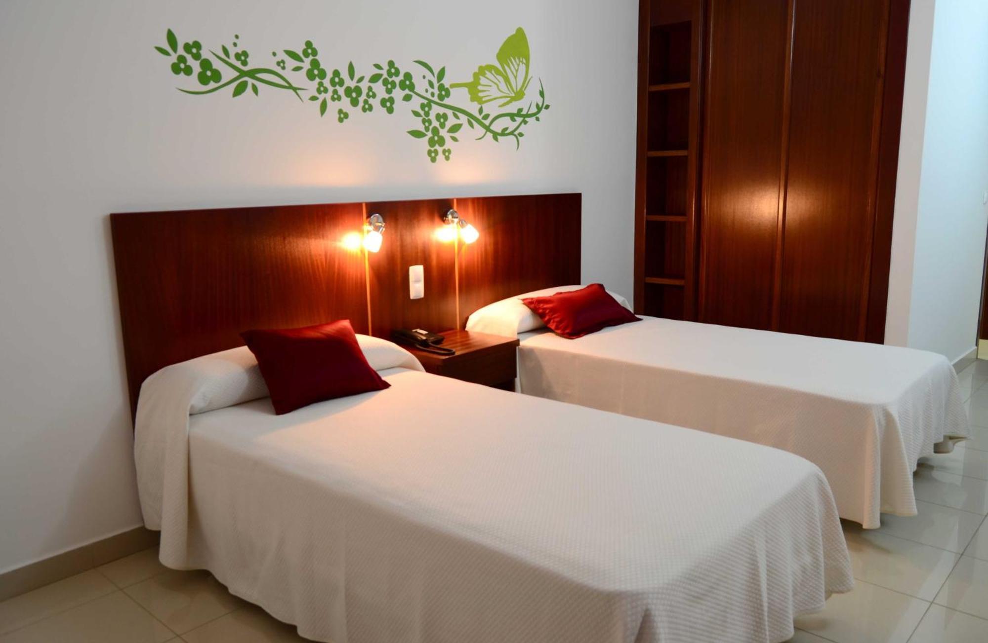מינדלו Hotel Livvo Don Paco מראה חיצוני תמונה