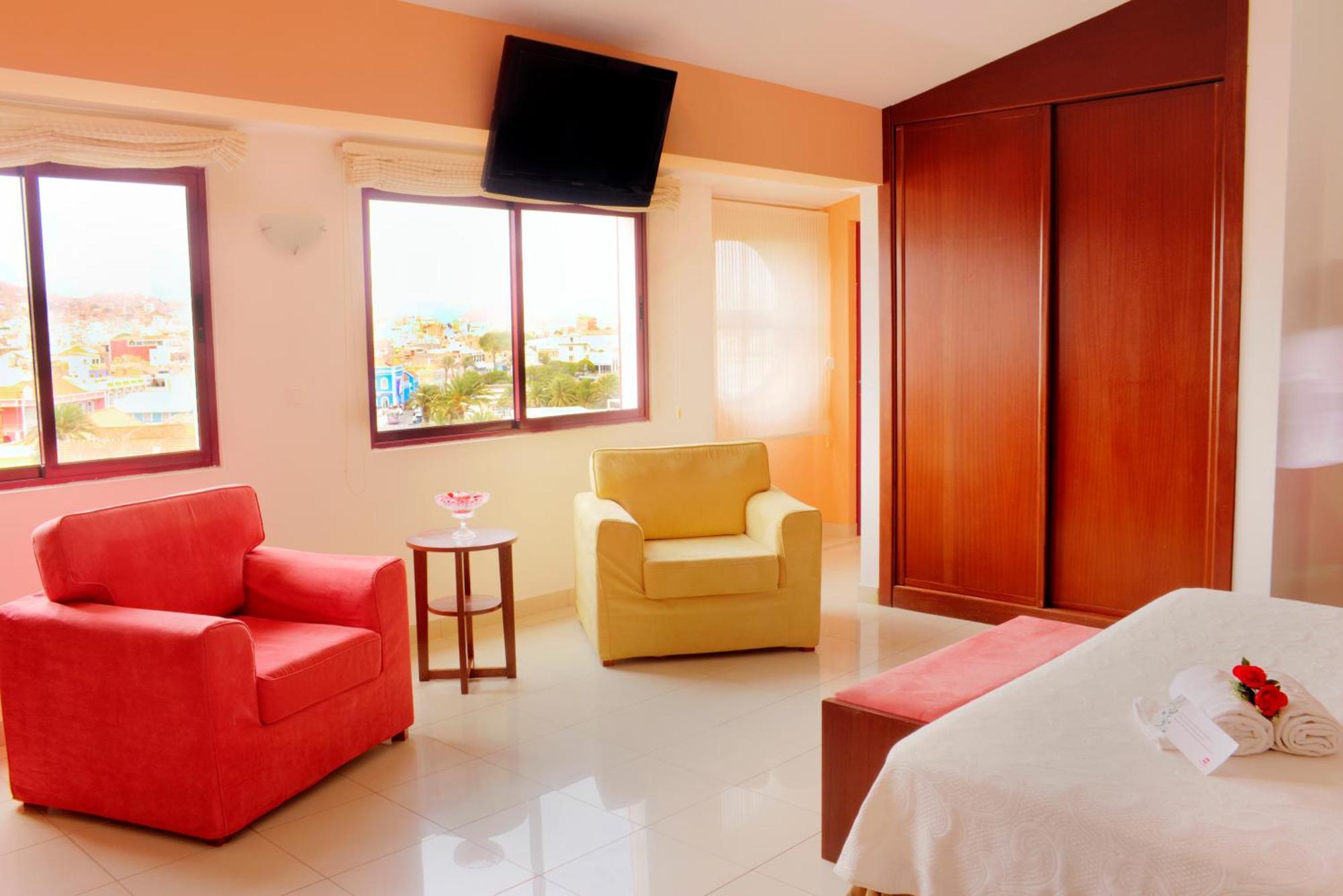 מינדלו Hotel Livvo Don Paco מראה חיצוני תמונה
